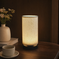 Lampada da tavolo in tessuto nordico