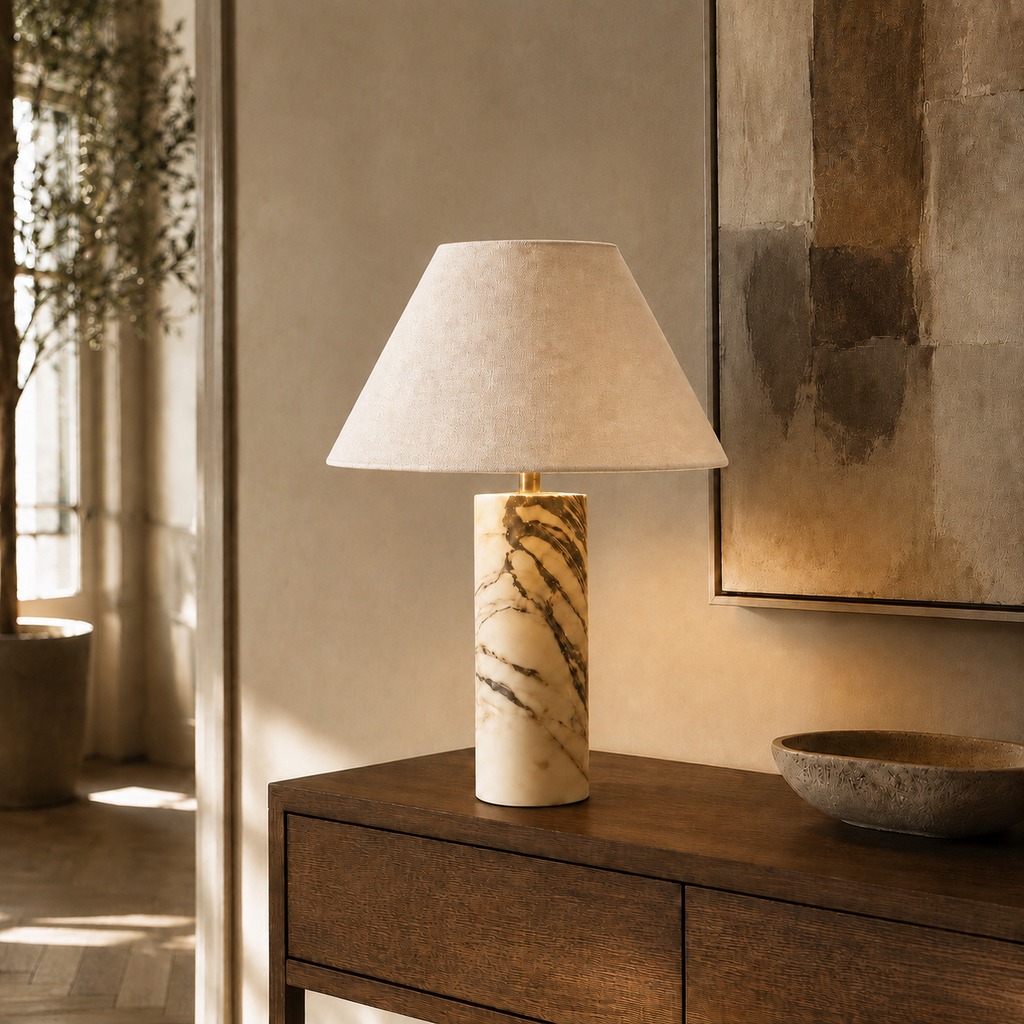 Luma Alba – Lampada da tavolo in marmo naturale
